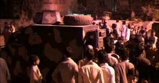 Karachi: 2 killed in exchange of fire between police and gang